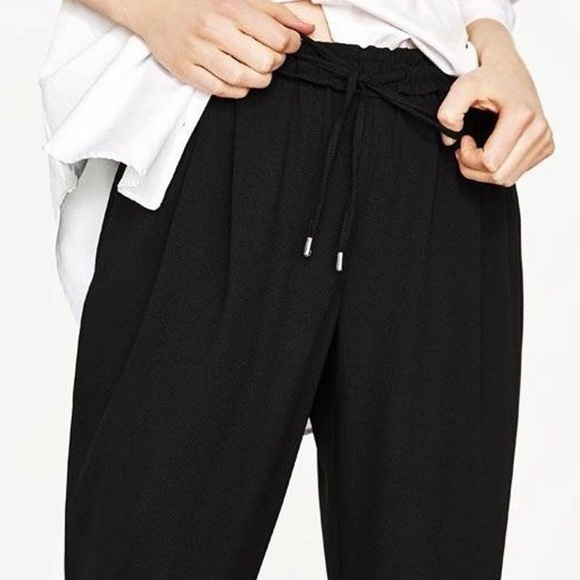 Zara Pants - Zara cropped pants with string.